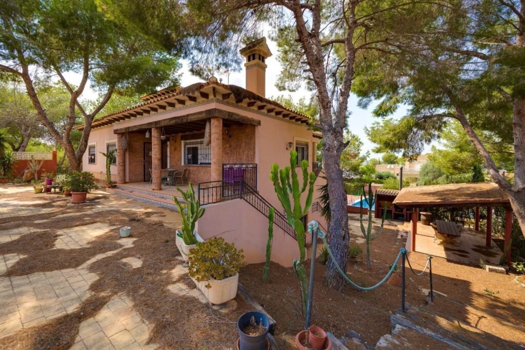 Villa – San Miguel De Salinas – 449950 EUR