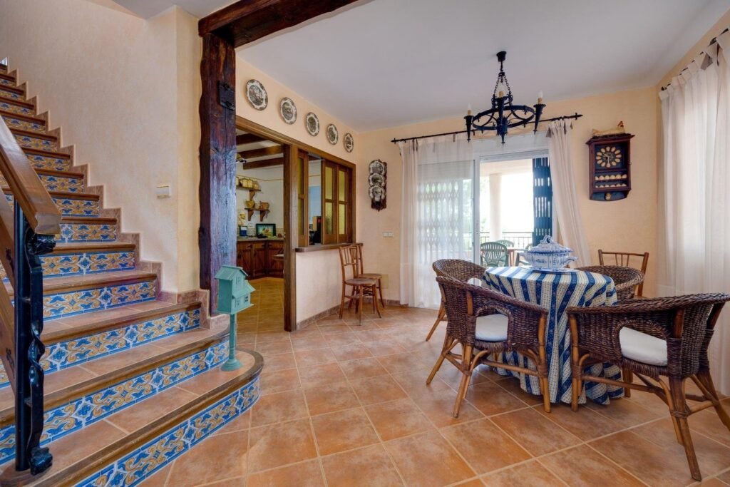 Villa – San Miguel De Salinas – 449950 EUR