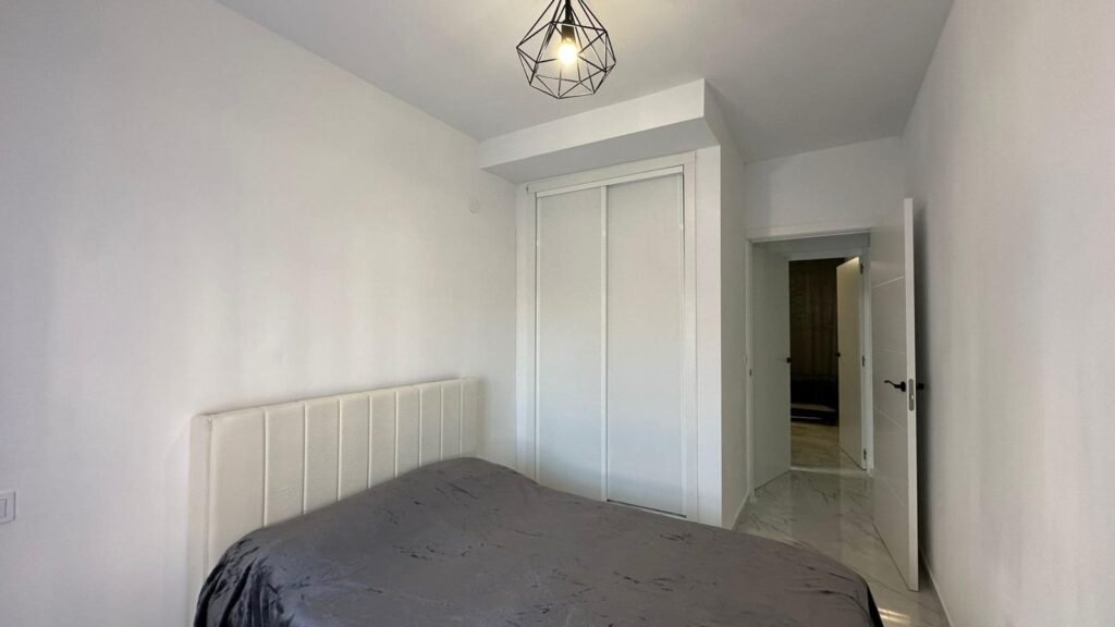 Asunto Espanjasta, Avanec Homes