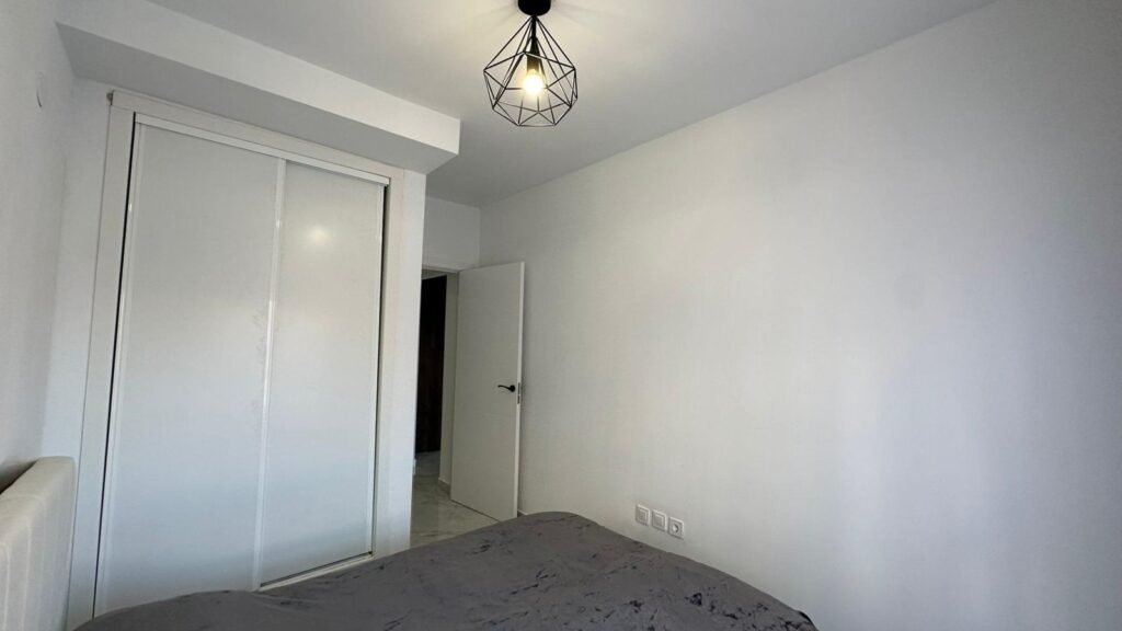 Asunto Espanjasta, Avanec Homes