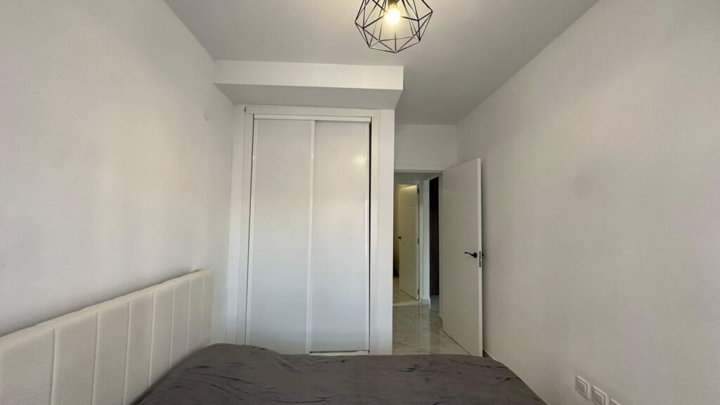 Asunto Espanjasta, Avanec Homes