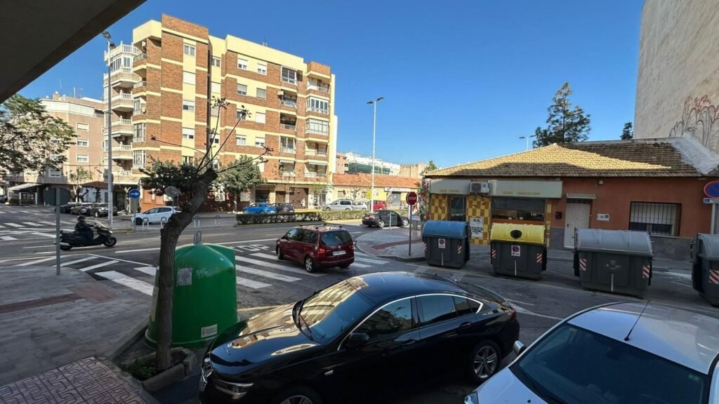 Asunto Espanjasta, Avanec Homes