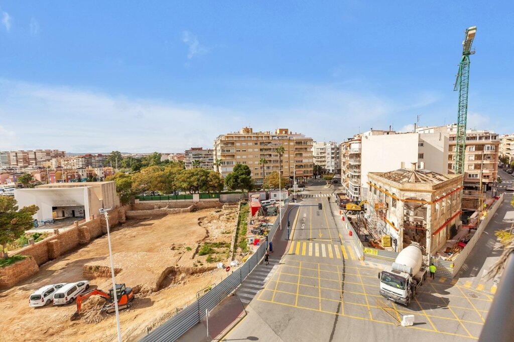 Apartment – Torrevieja – 1250000 EUR