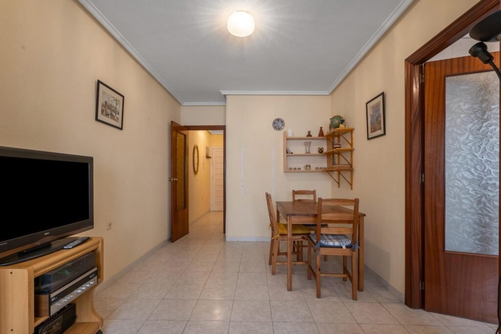 Asunto Espanjasta, Torrevieja keskusta