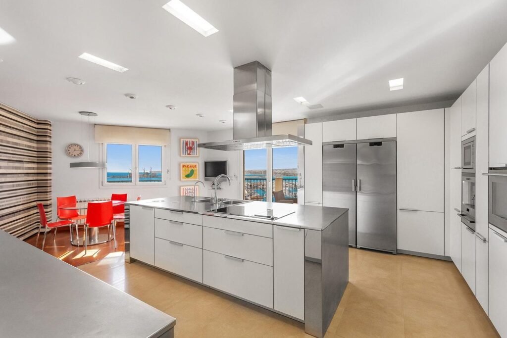 Apartment – Torrevieja – 1250000 EUR