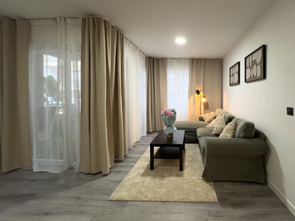 PISO REFORMADO A 300 METROS DE LA PLAYA DEL CURA 2 HAB 1 BAÑOS