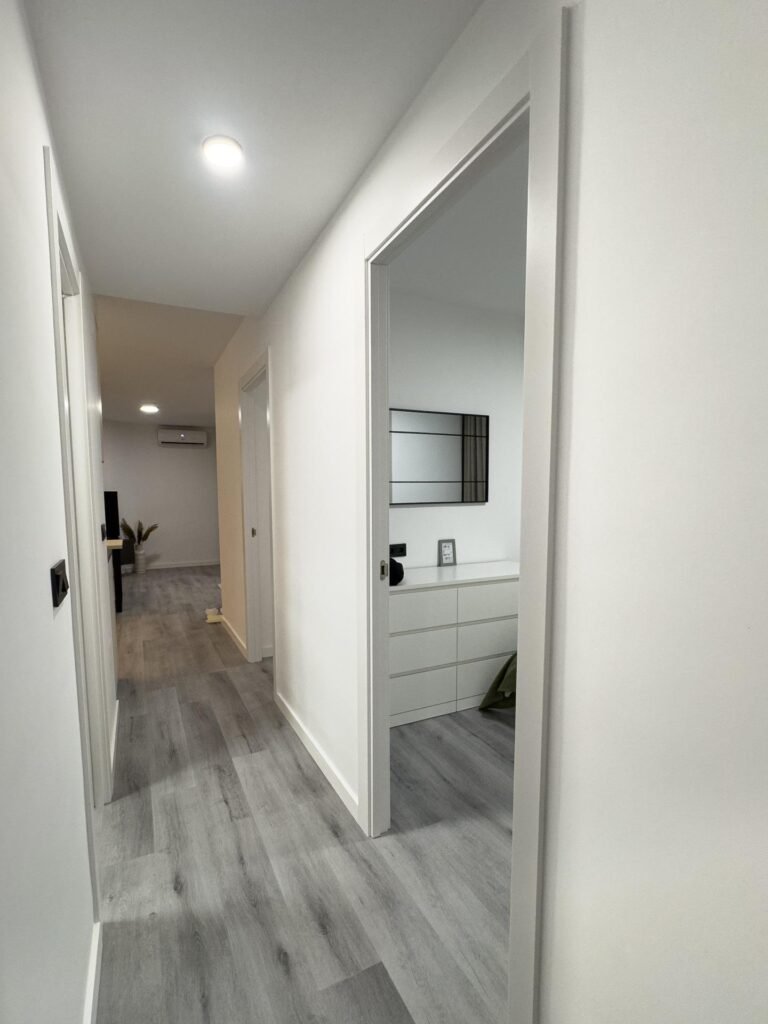Moderni koti lähellä Playa del Curaa