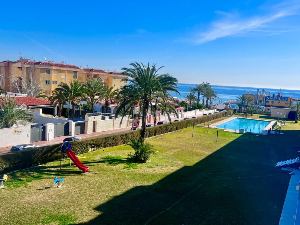 Appartement, Av. de las Olas 27