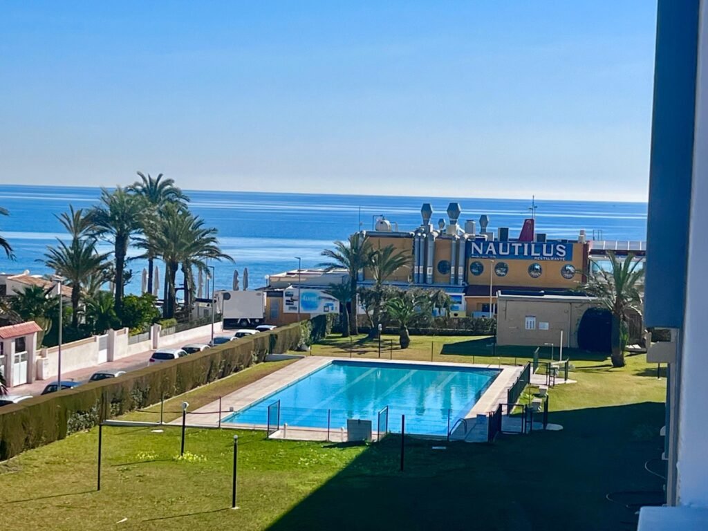 Appartement, Av. de las Olas 27