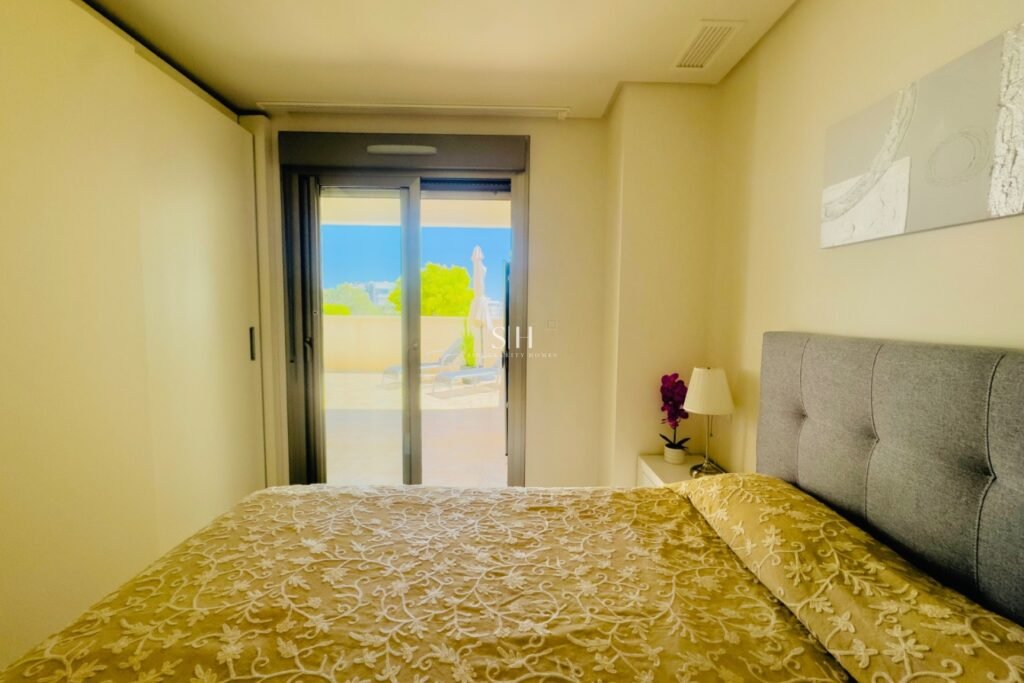 Apartament – Orihuela Costa – 220 000 EUR