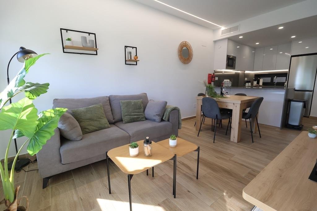 Move-In Ready Apartment in Villamartin