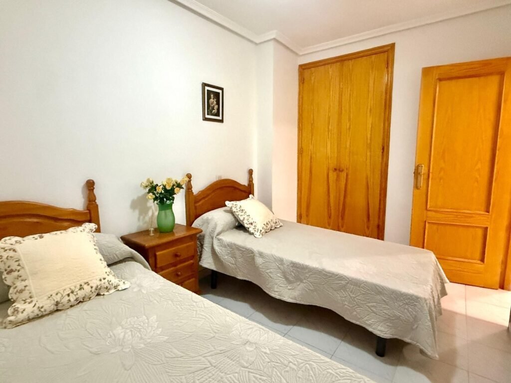 APARTAMENTO DE 1 DORMITORIO CON PISCINA EN VIÑAMAR VI, LA MATA,