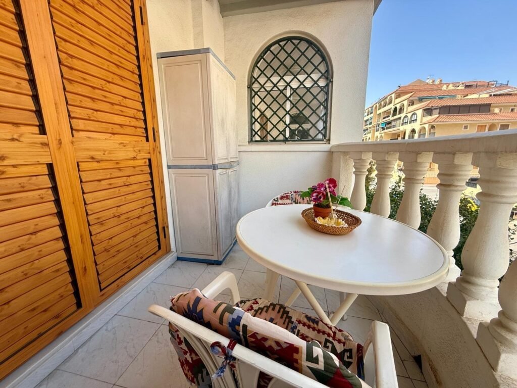 APARTAMENTO DE 1 DORMITORIO CON PISCINA EN VIÑAMAR VI, LA MATA,