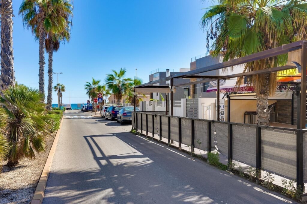 APARTAMENTO DE 1 DORMITORIO CON PISCINA EN VIÑAMAR VI, LA MATA,