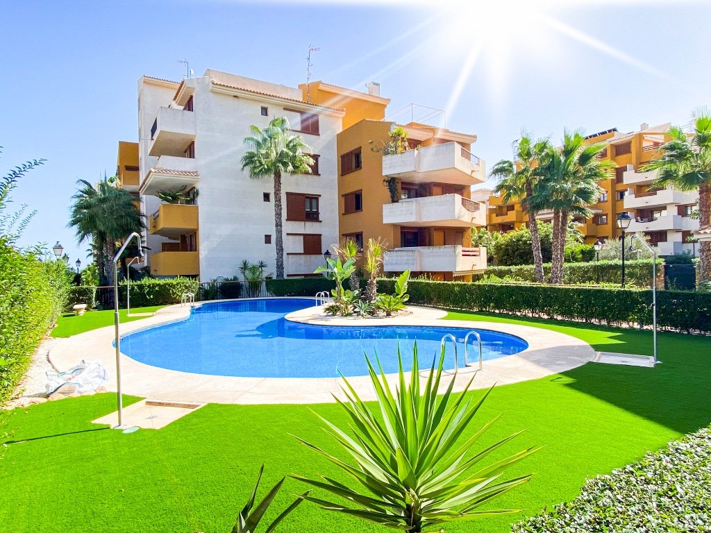 Apartament – Punta Prima – 270 000 EUR