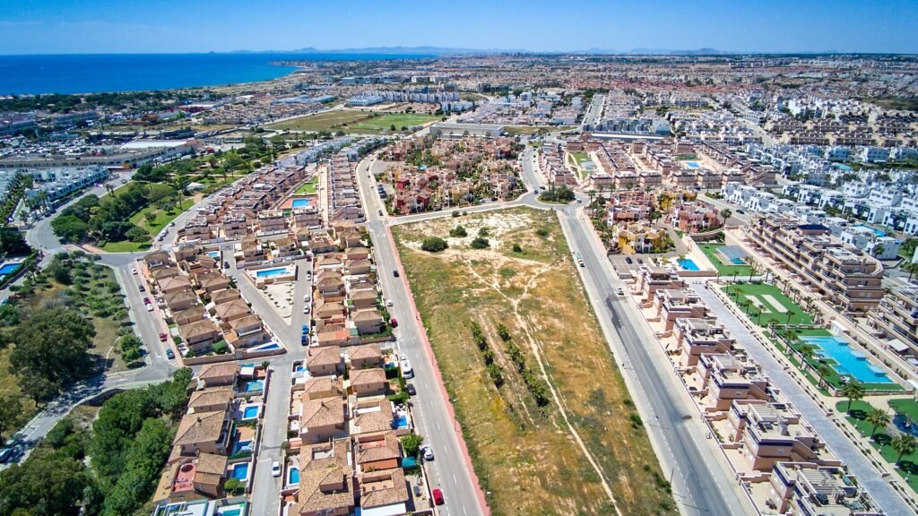 Omakotitalo arvostetussa urbanisaatiossa