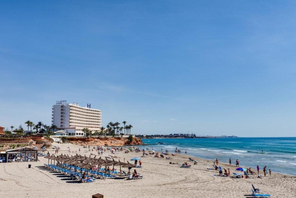 Myytävä asunto Orihuela Costa