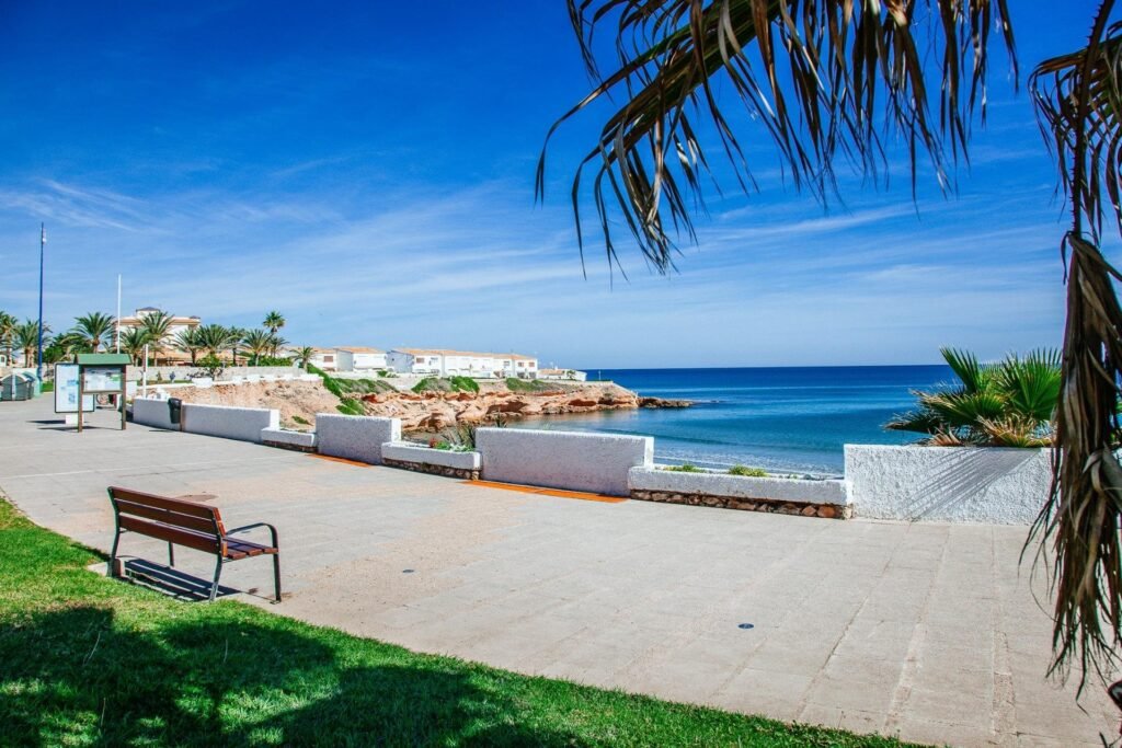 Myytävä asunto Orihuela Costa