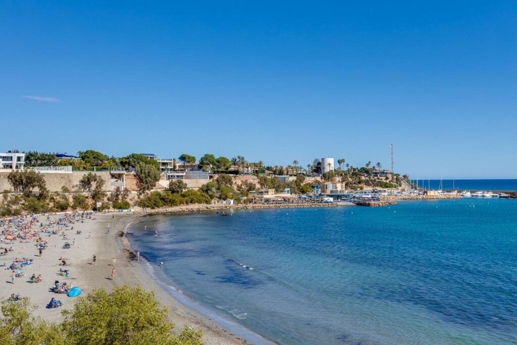 Myytävä asunto Orihuela Costa