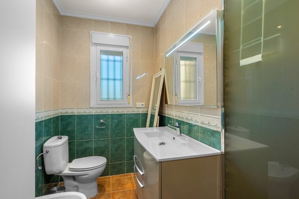 Villa de 5 dormitorios con vistas panorámicas al campo de golf La Marquesa