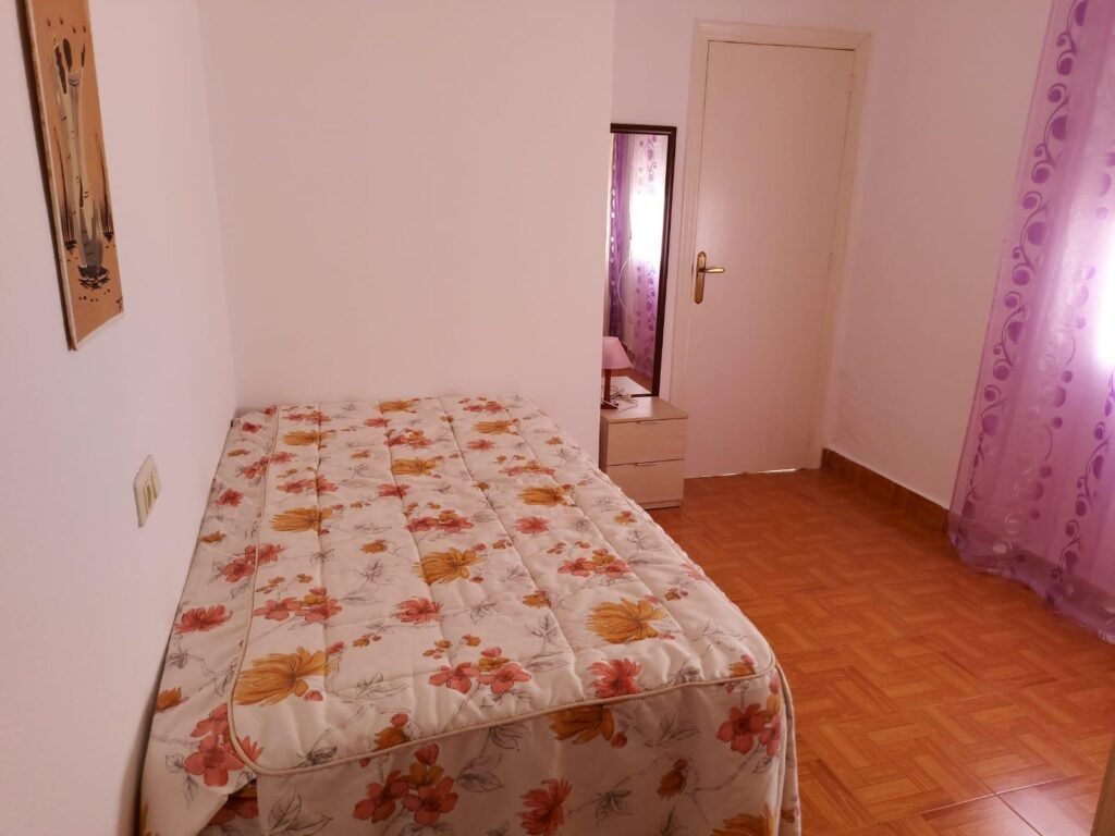 Two‑Level Bungalow, Los Balcones – Los Altos del Edén