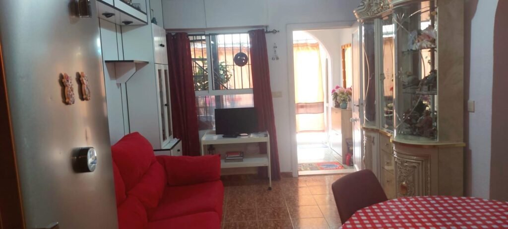 Two‑Level Bungalow, Los Balcones – Los Altos del Edén