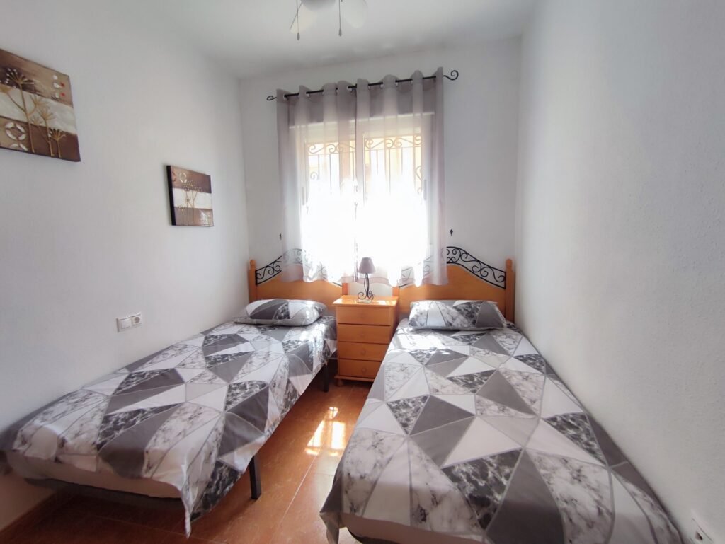 Szeregowiec – Torrevieja – 215 000 EUR