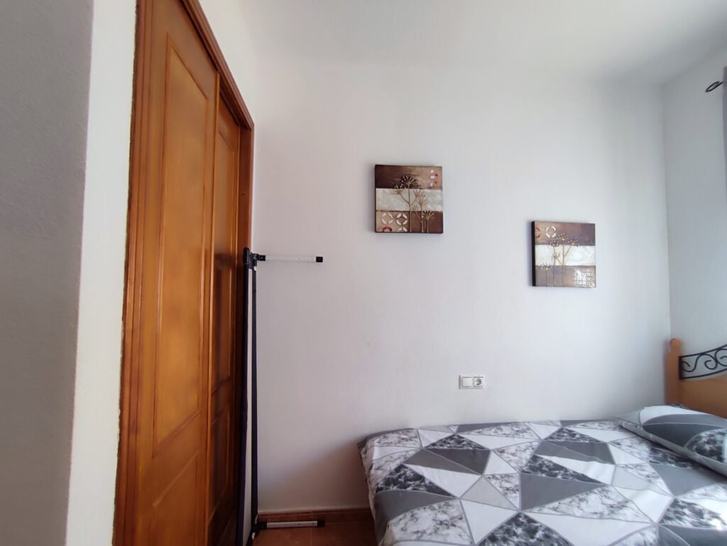 Szeregowiec – Torrevieja – 215 000 EUR