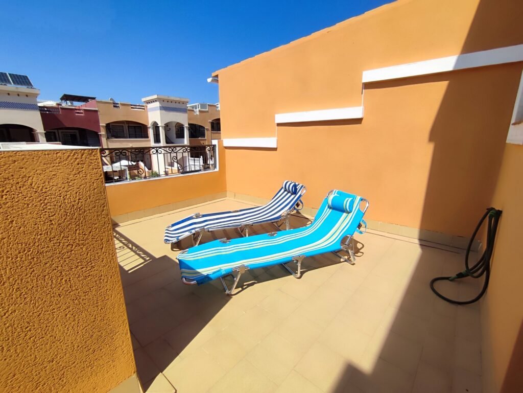 Szeregowiec – Torrevieja – 215 000 EUR