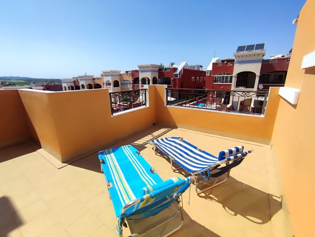 Szeregowiec – Torrevieja – 215 000 EUR
