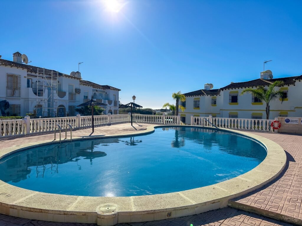 Apartment / flat - Villamartín - 115000 EUR