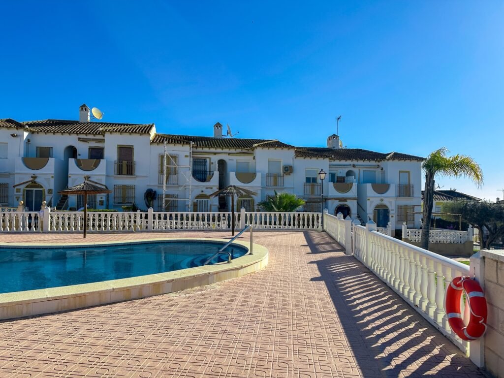 Apartment / flat - Villamartín - 115000 EUR