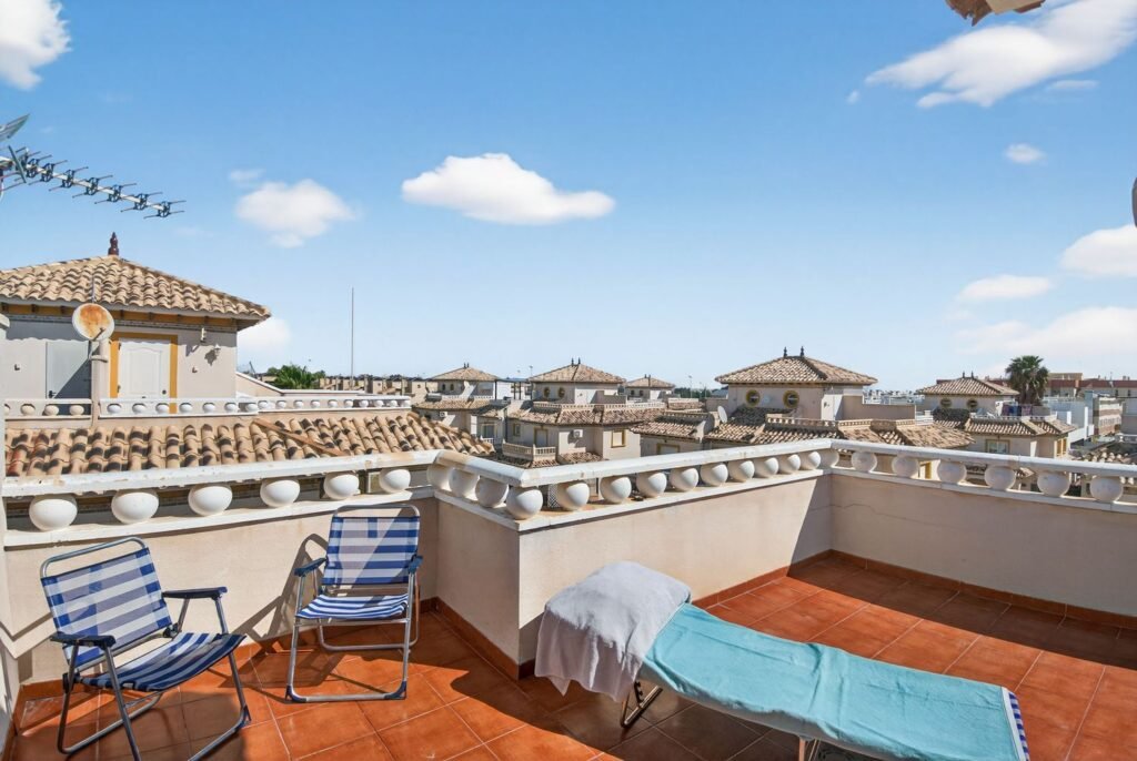 Casa pareada en Playa Golf III, Lomas de Cabo Roig