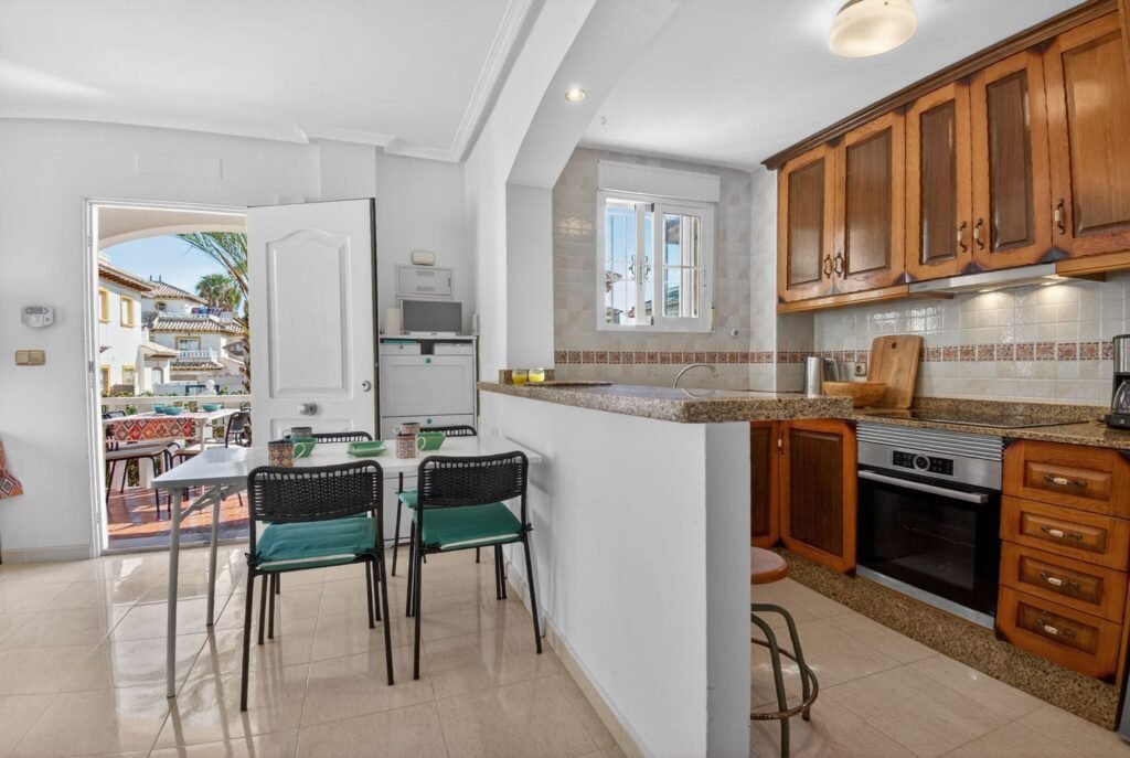 Casa pareada en Playa Golf III, Lomas de Cabo Roig