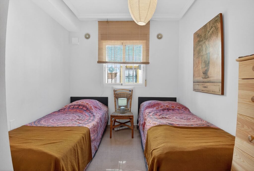 Casa pareada en Playa Golf III, Lomas de Cabo Roig