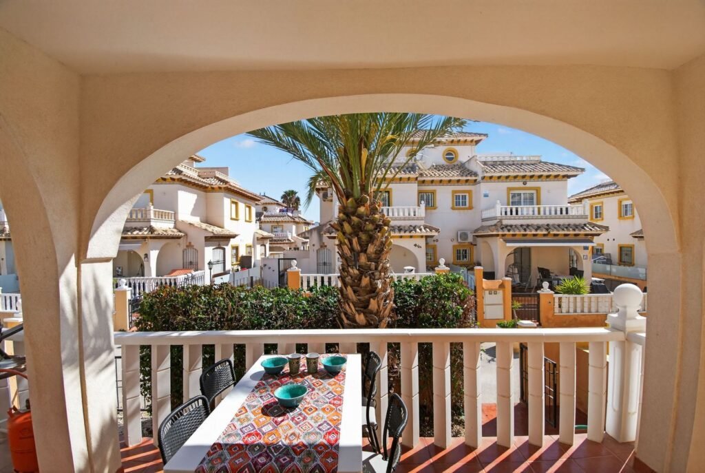 Casa pareada en Playa Golf III, Lomas de Cabo Roig
