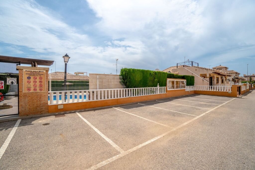 Casa pareada en Playa Golf III, Lomas de Cabo Roig