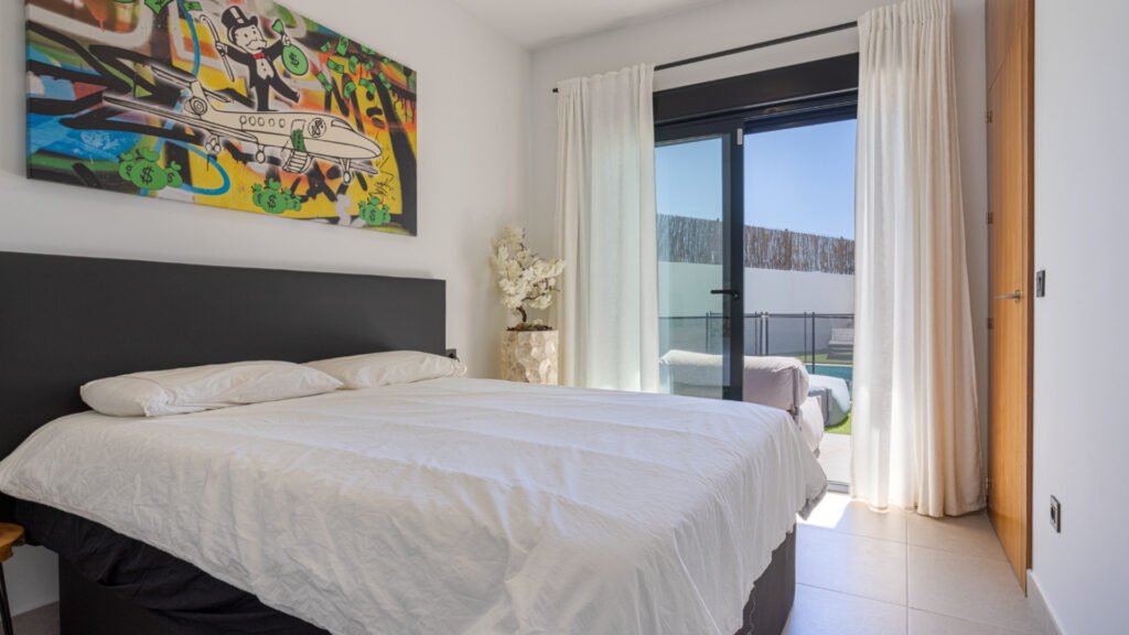Contemporary 4-Bedroom Villa with Private Pool in Central Ciudad Quesada