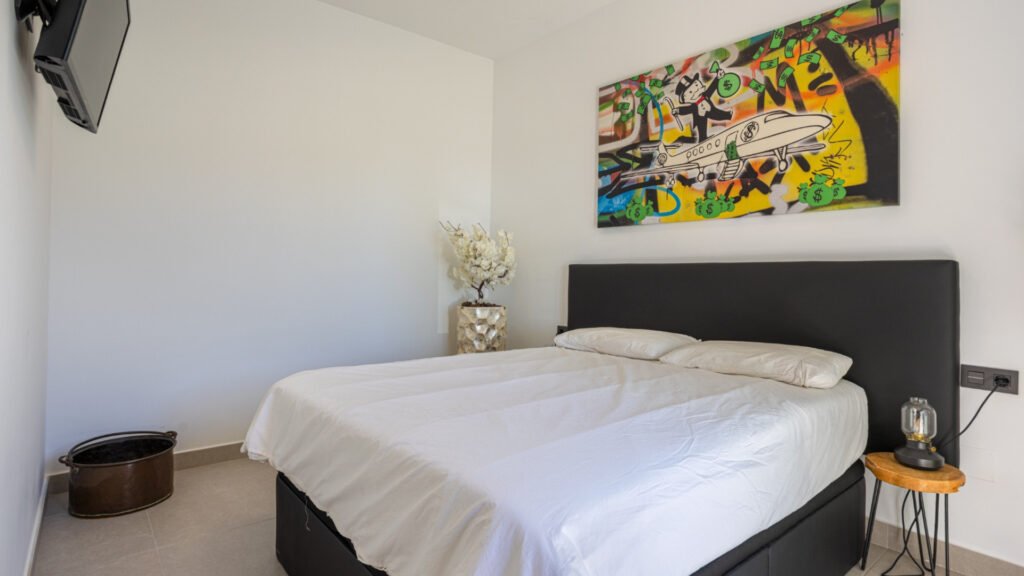 Contemporary 4-Bedroom Villa with Private Pool in Central Ciudad Quesada