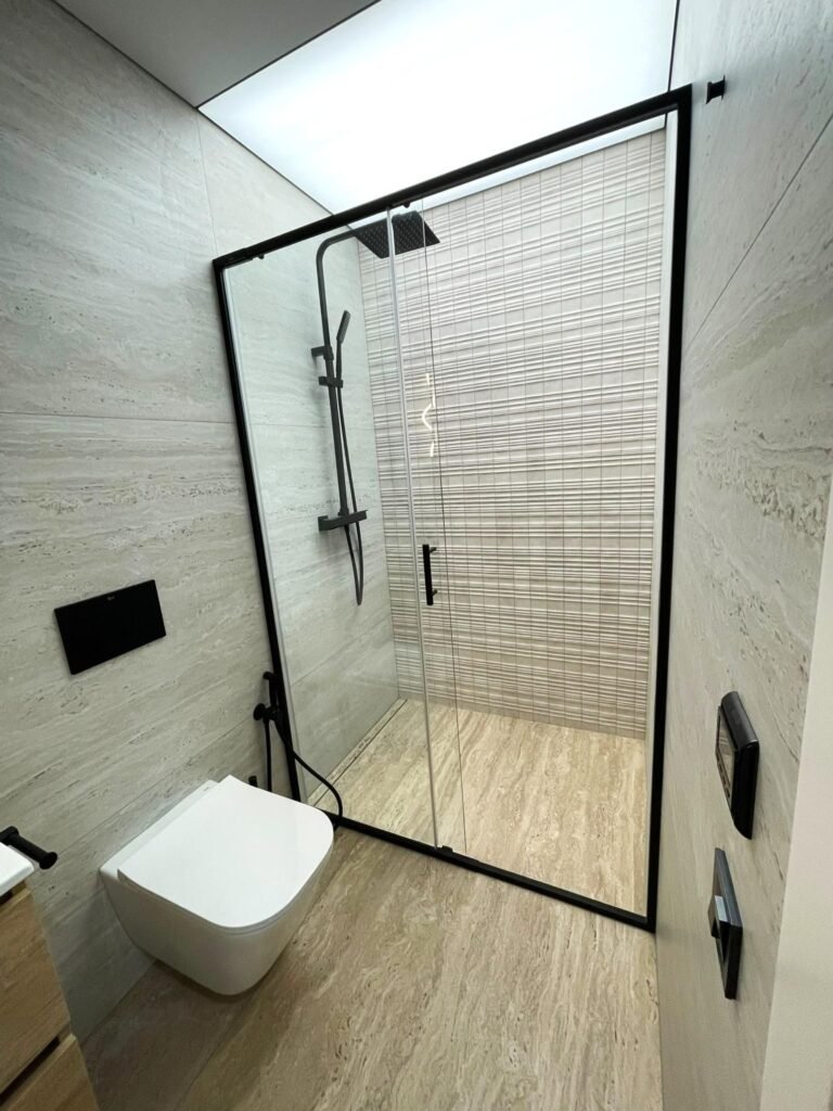 Moderno bungalow en primera línea de mar completamente reformado