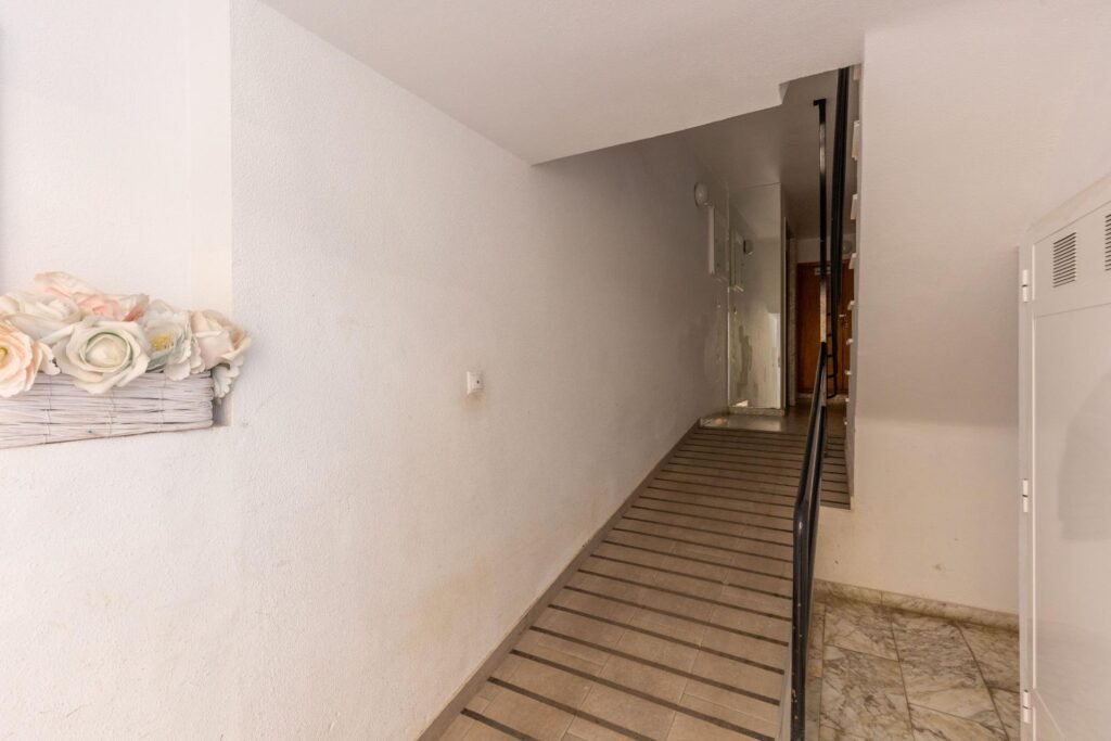 A bright home on the sixth floor in Torrevieja