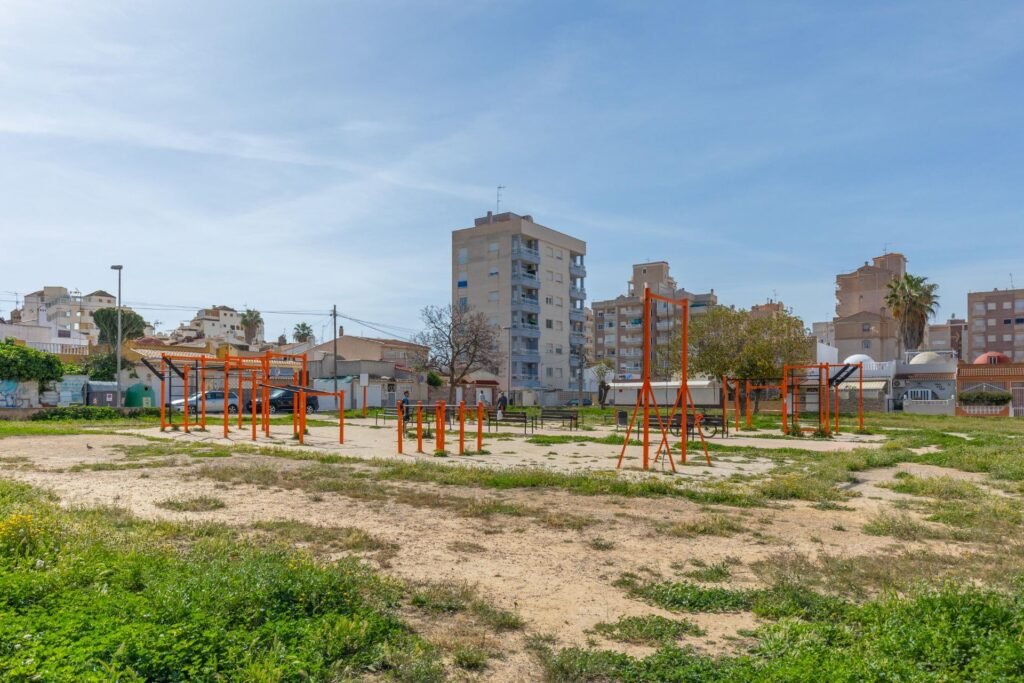 A bright home on the sixth floor in Torrevieja