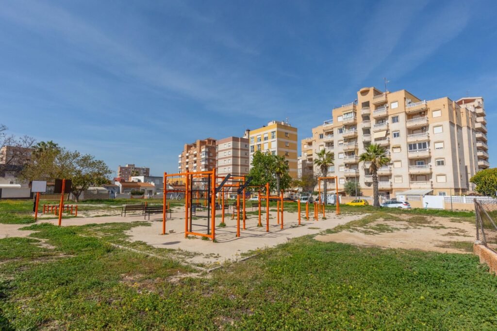 A bright home on the sixth floor in Torrevieja
