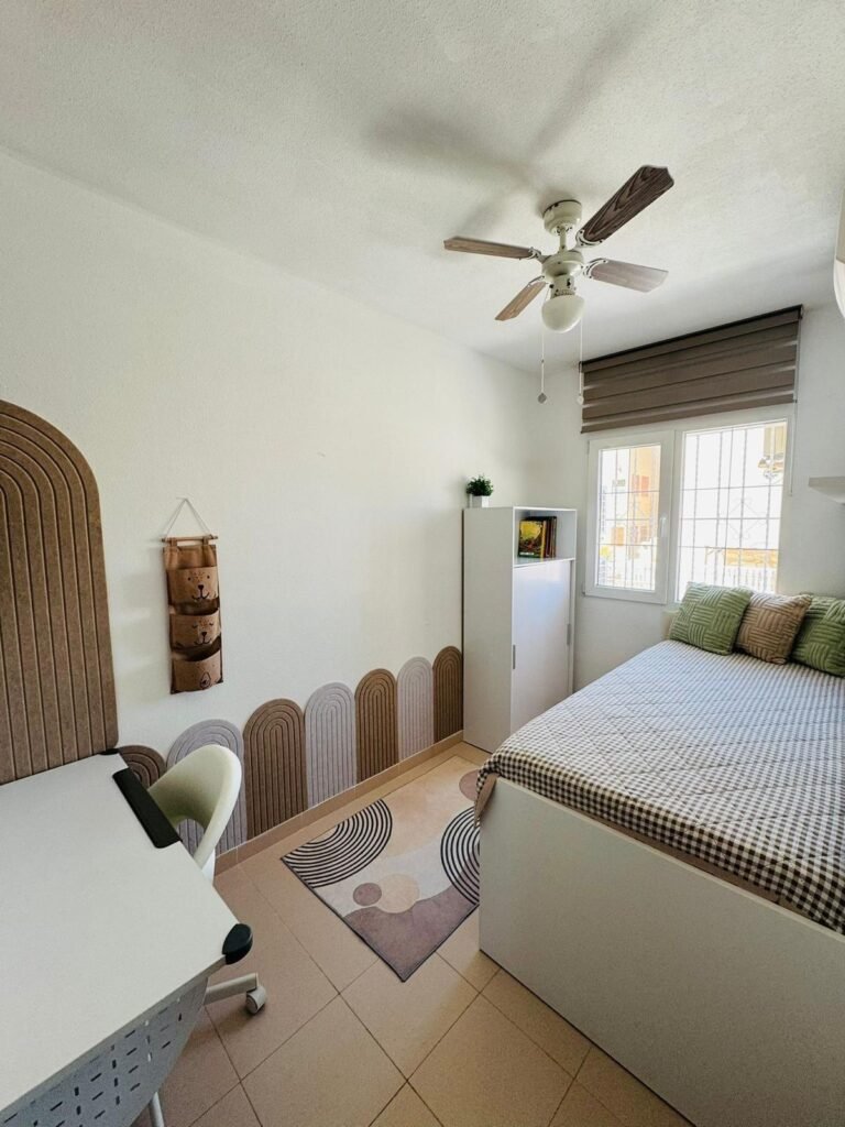 Corner bungalow with sea views — La Florida, Orihuela Costa