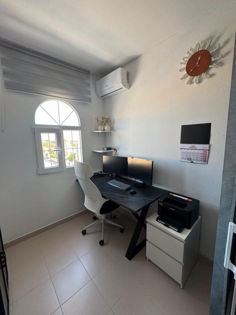 Corner bungalow with sea views — La Florida, Orihuela Costa