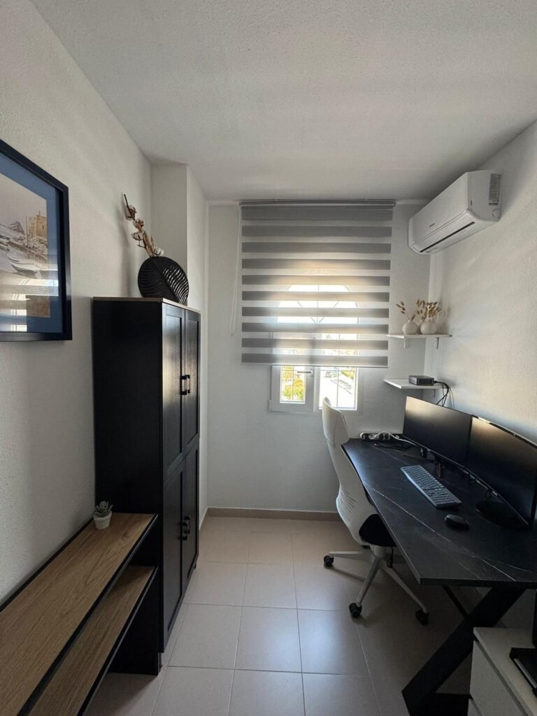 Corner bungalow with sea views — La Florida, Orihuela Costa