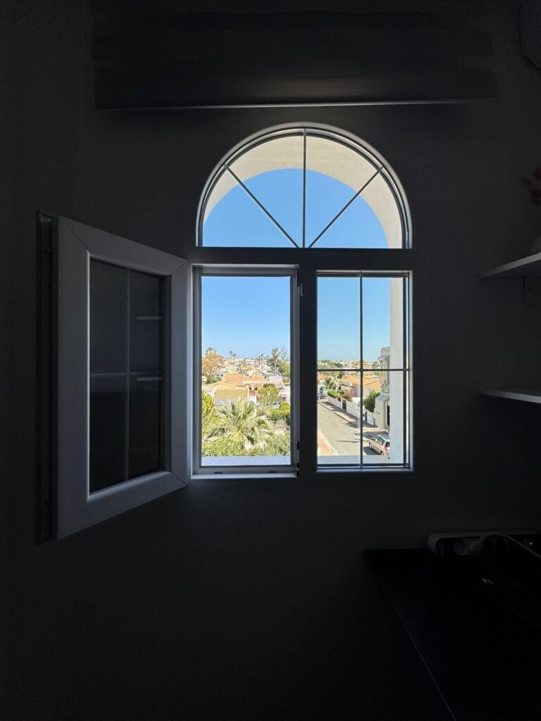Corner bungalow with sea views — La Florida, Orihuela Costa