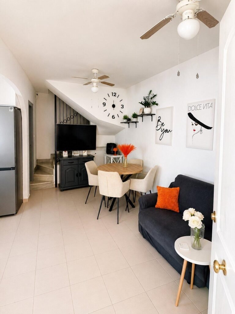 Corner bungalow with sea views — La Florida, Orihuela Costa