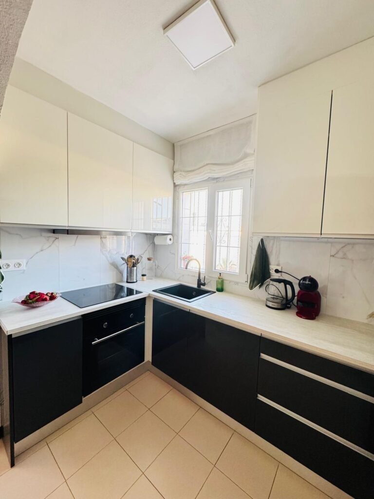 Corner bungalow with sea views — La Florida, Orihuela Costa