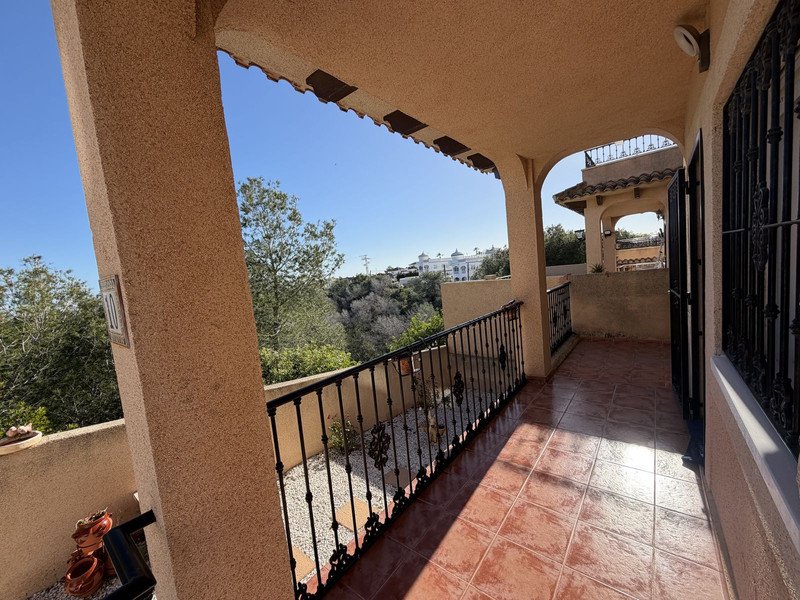 Semi‑detached home in Orihuela Costa – large terrace and panoramic views